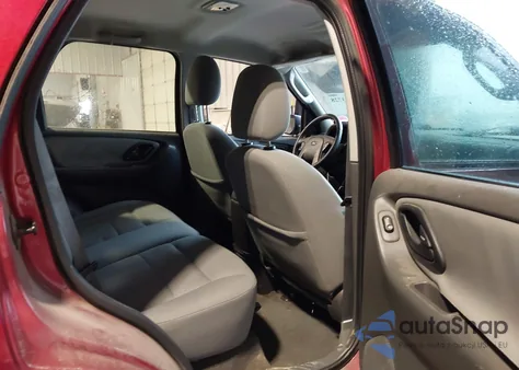 2005 Ford Escape Xlt из США, поврежденный, VIN 1FMYU03145KB40409